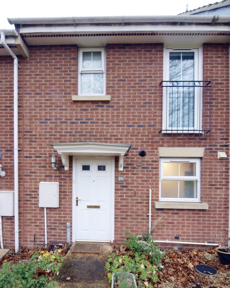 Room 3, Casson Drive, Stapleton, Bristol