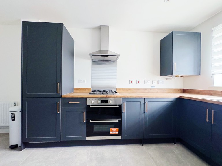 Room 4, Baylis Gardens, Stoke Gifford, Bristol