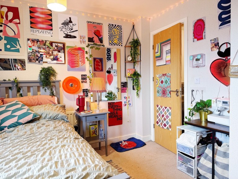 Room 4, James Counsell Way, Bristol