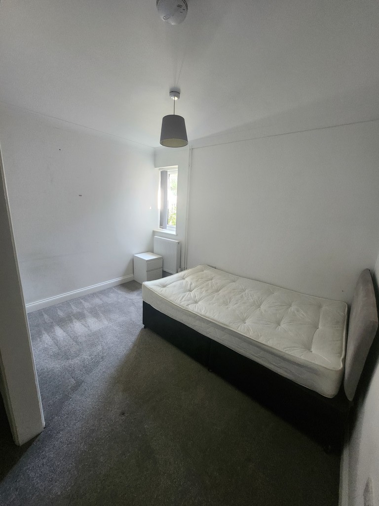 Room 2, Conygre Grove