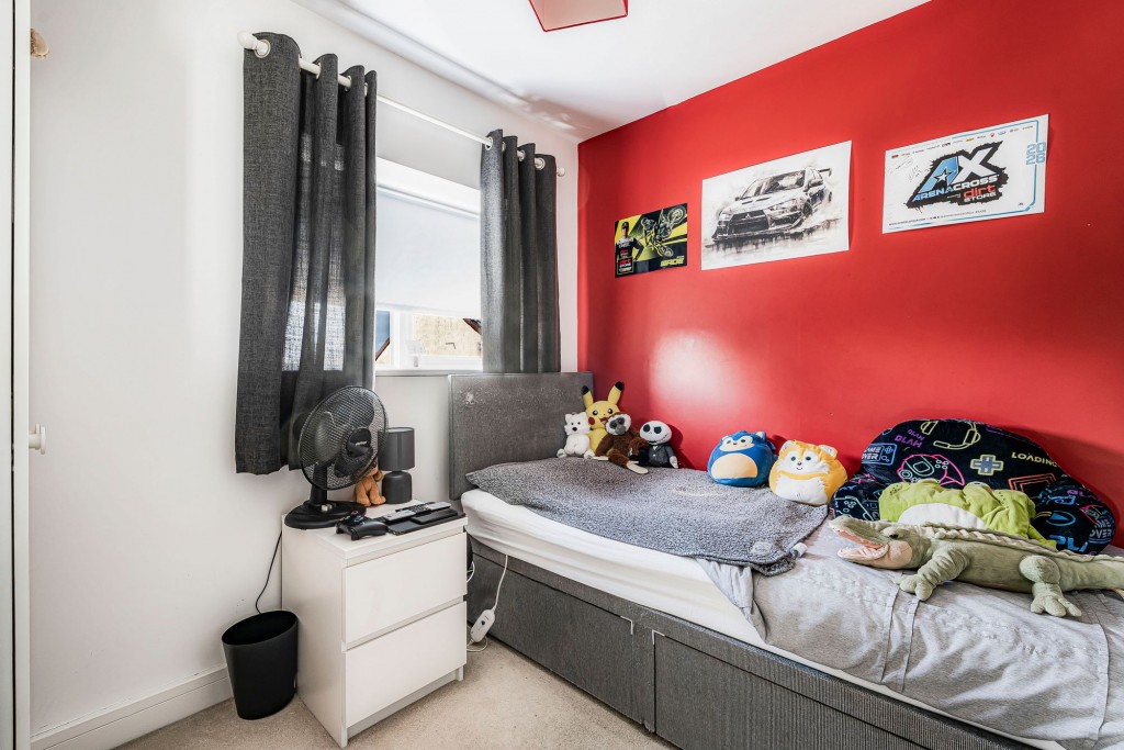 Amesbury Close, Swindon, SN2