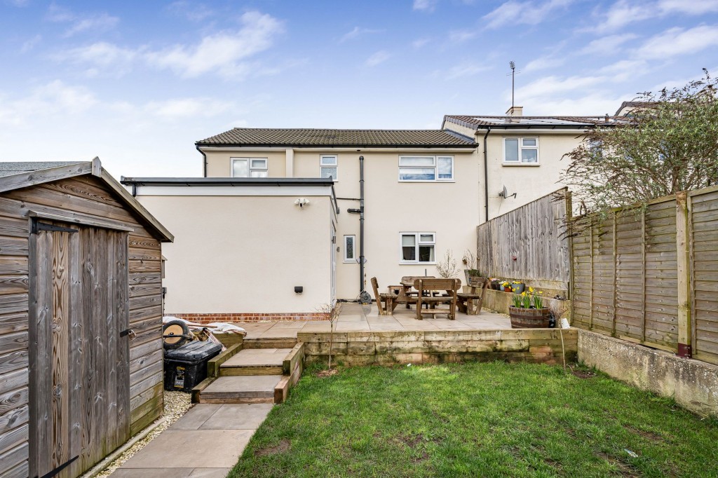 Amesbury Close, Swindon, SN2