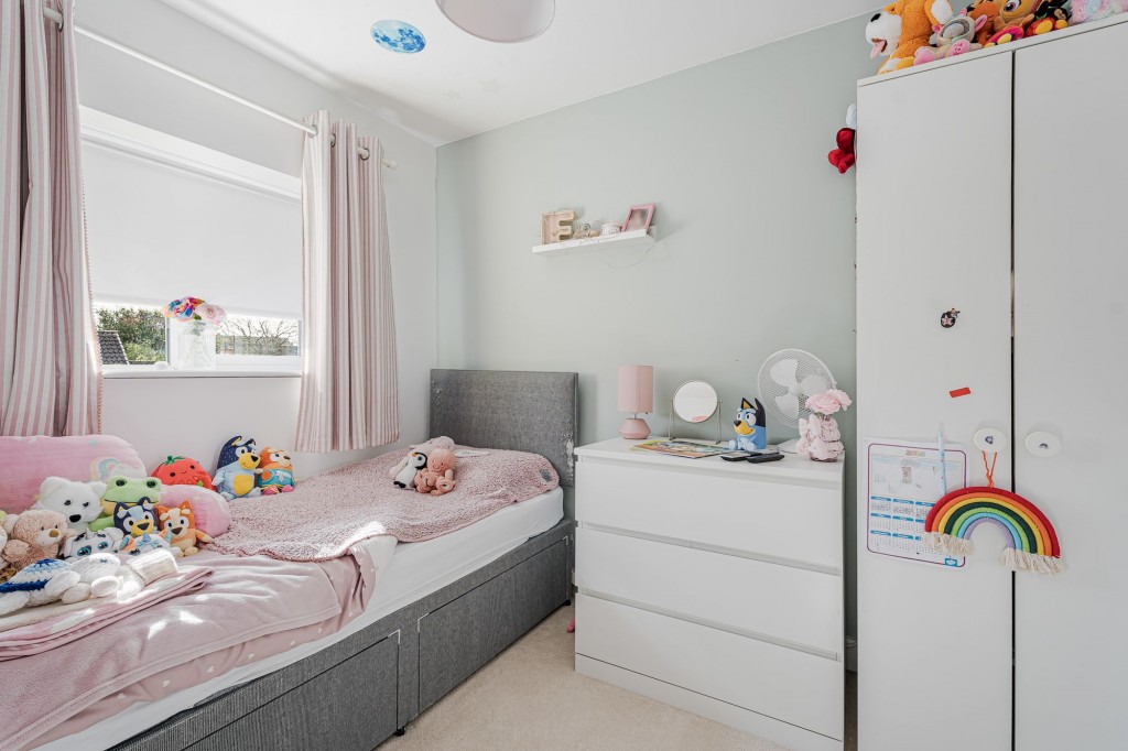 Amesbury Close, Swindon, SN2