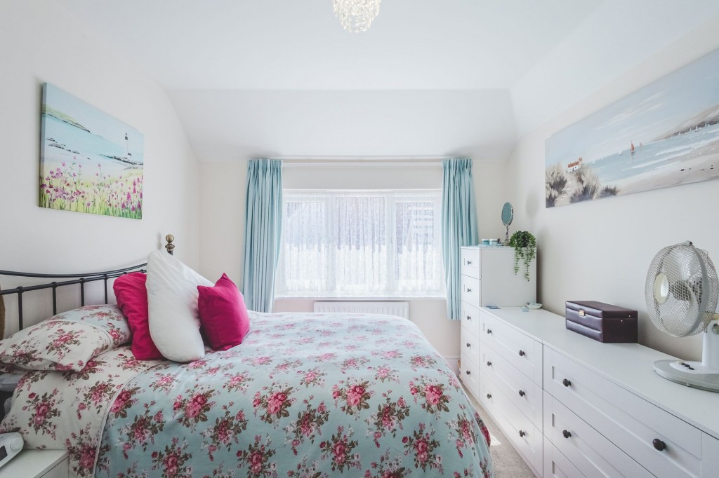 Diamond Crescent, Swindon, SN25
