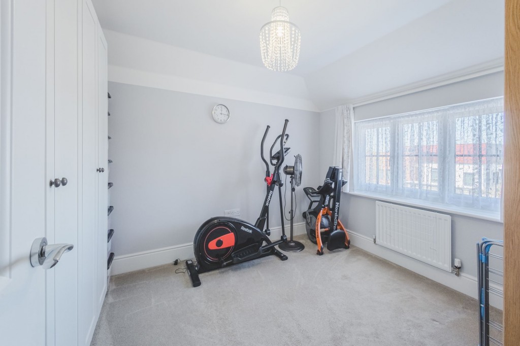 Diamond Crescent, Swindon, SN25