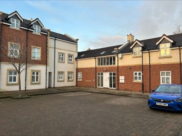 Elgar Close, Swindon, SN25