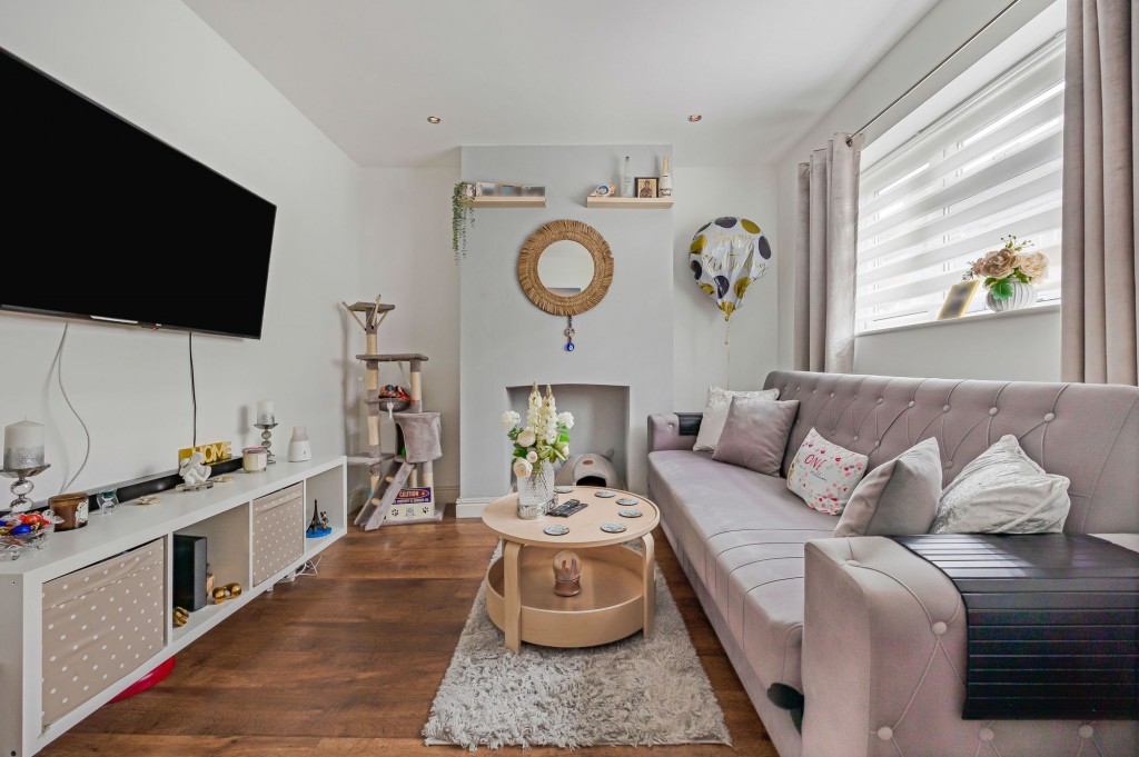 Dryden Street, Swindon, SN1