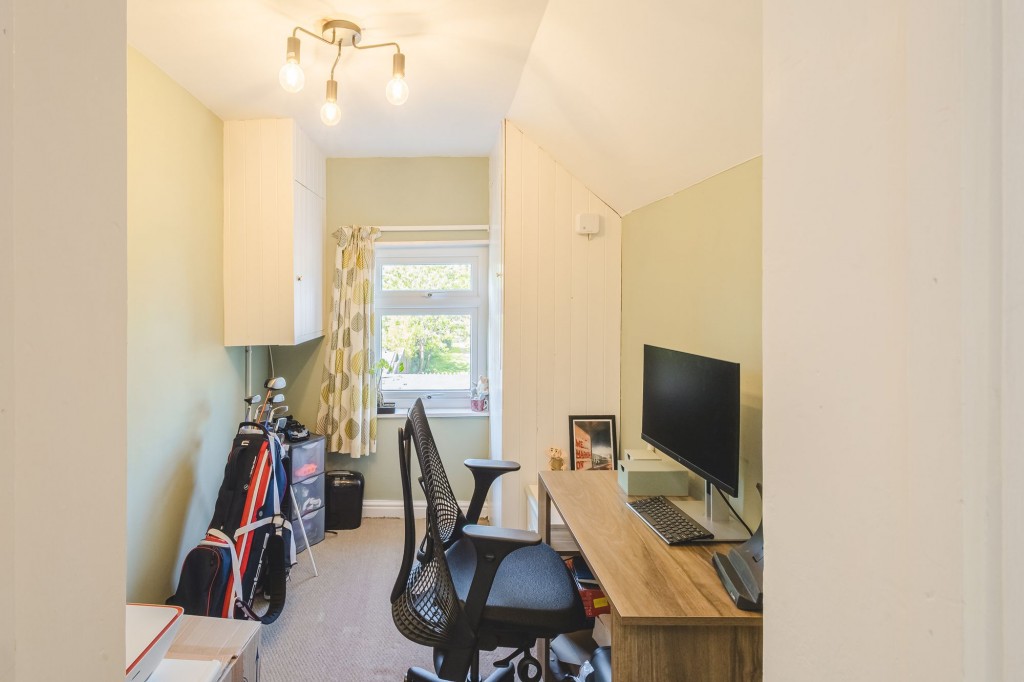 Woodland View, Swindon, SN4