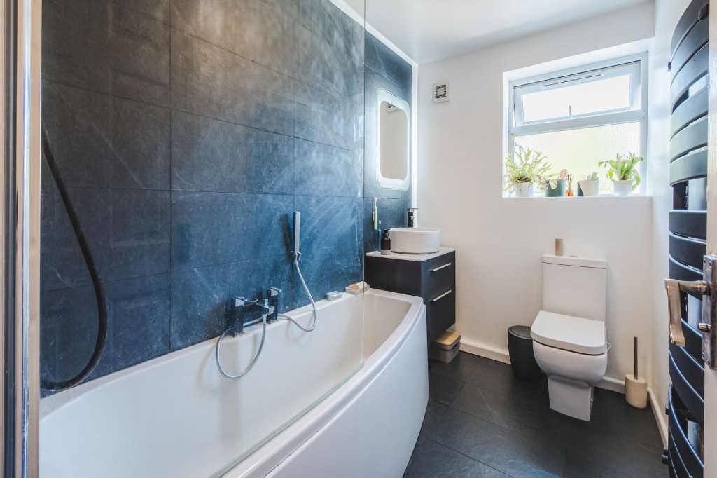 Woodland View, Swindon, SN4