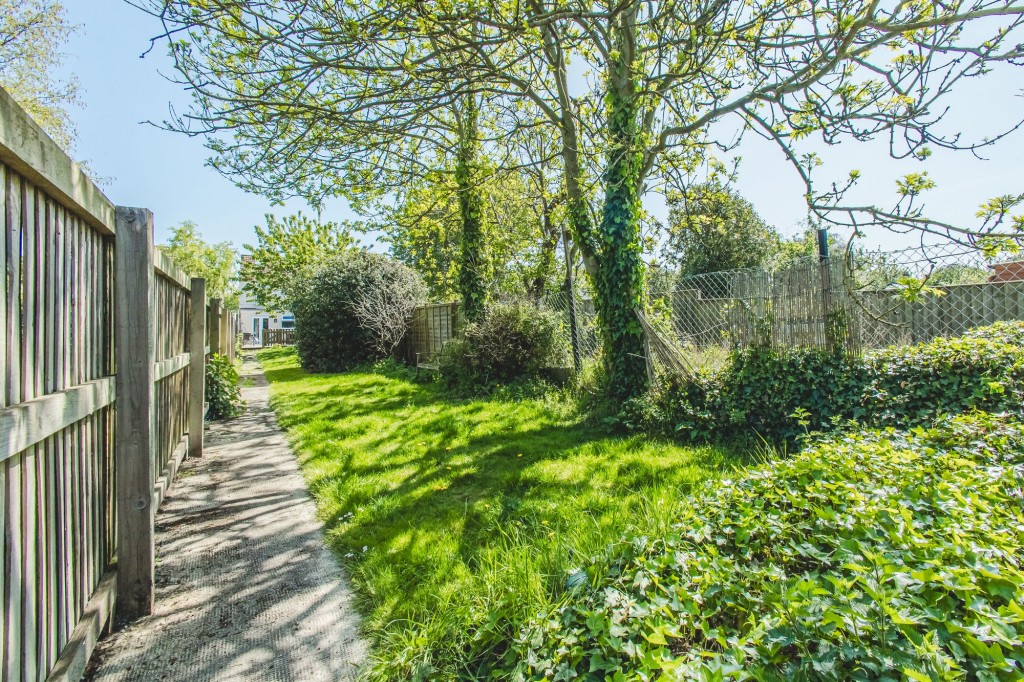 Woodland View, Swindon, SN4