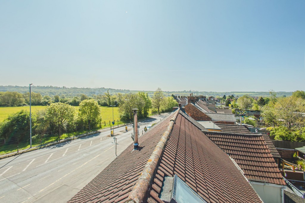 Woodland View, Swindon, SN4
