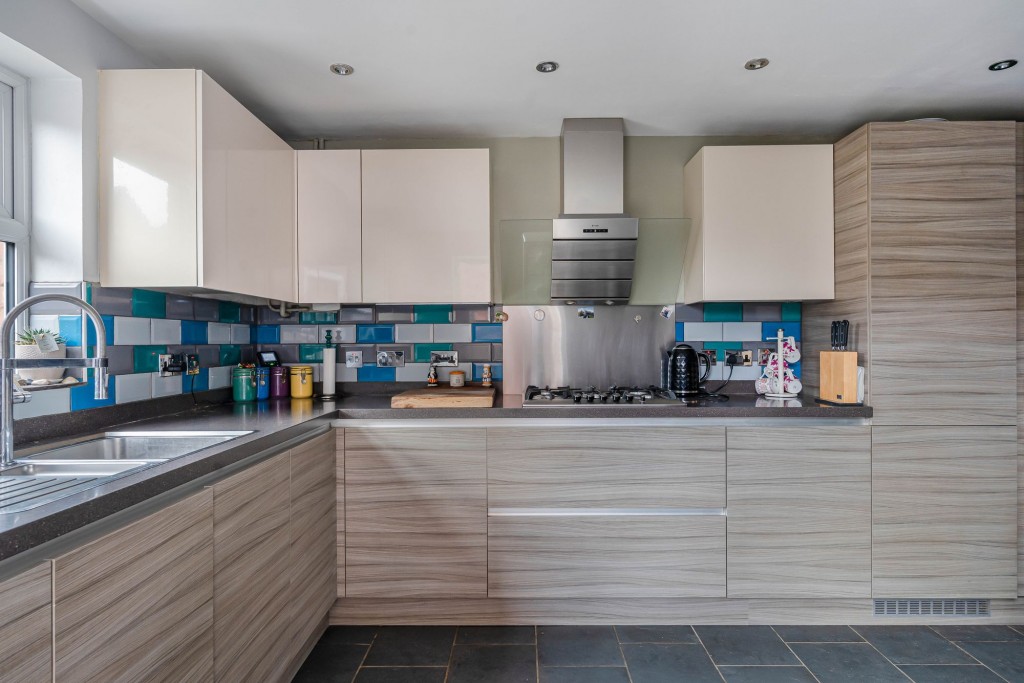 Collard Close, Swindon, SN1