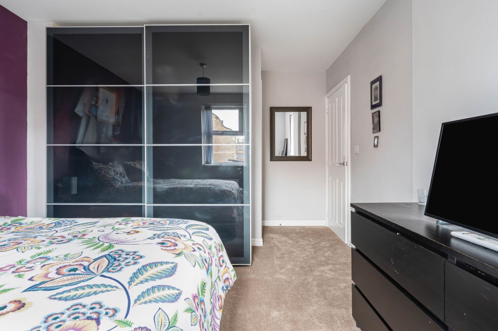 Collard Close, Swindon, SN1