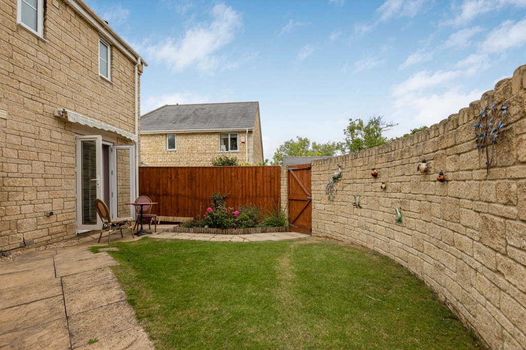 Mayfly Road, Swindon, SN25