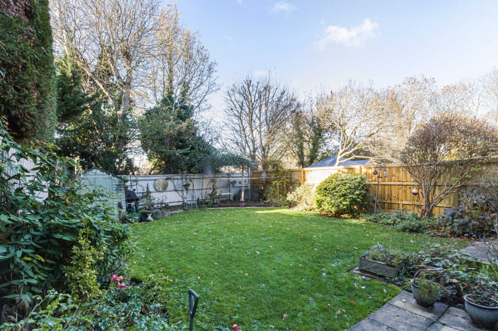 Rother Close, Swindon, SN25