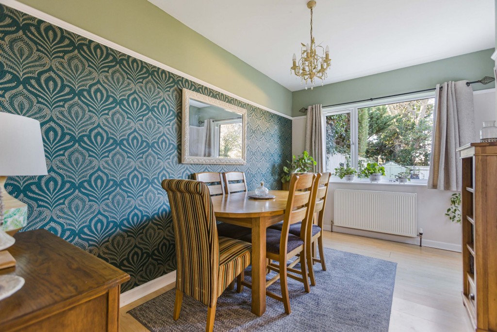 Rother Close, Swindon, SN25