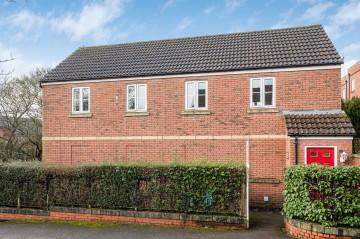 Elgar Close, Swindon, SN25
