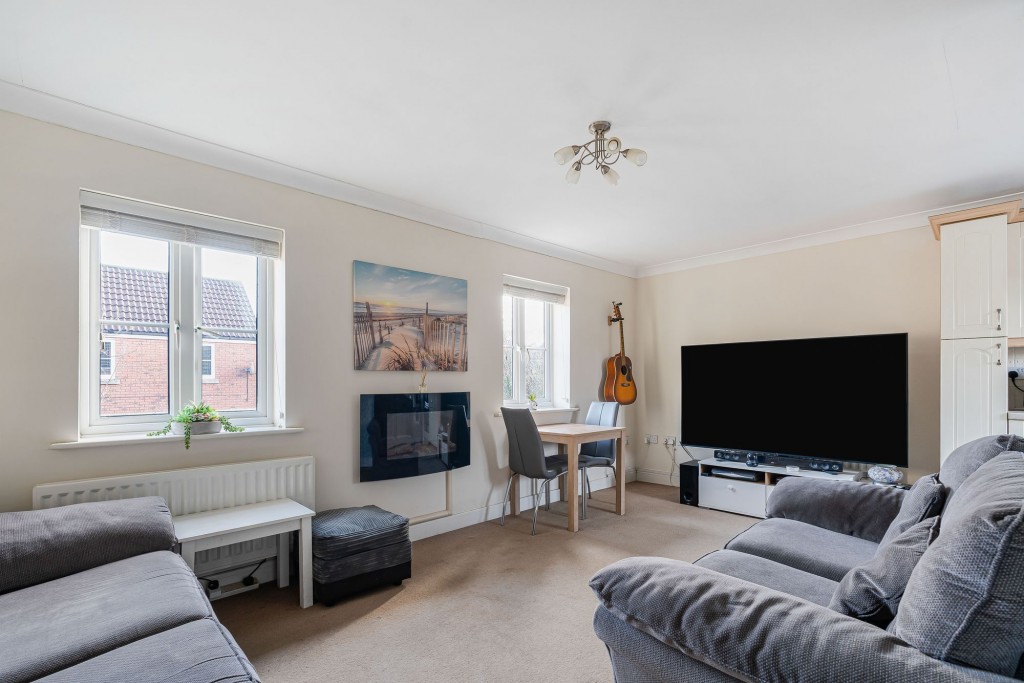 Elgar Close, Swindon, SN25