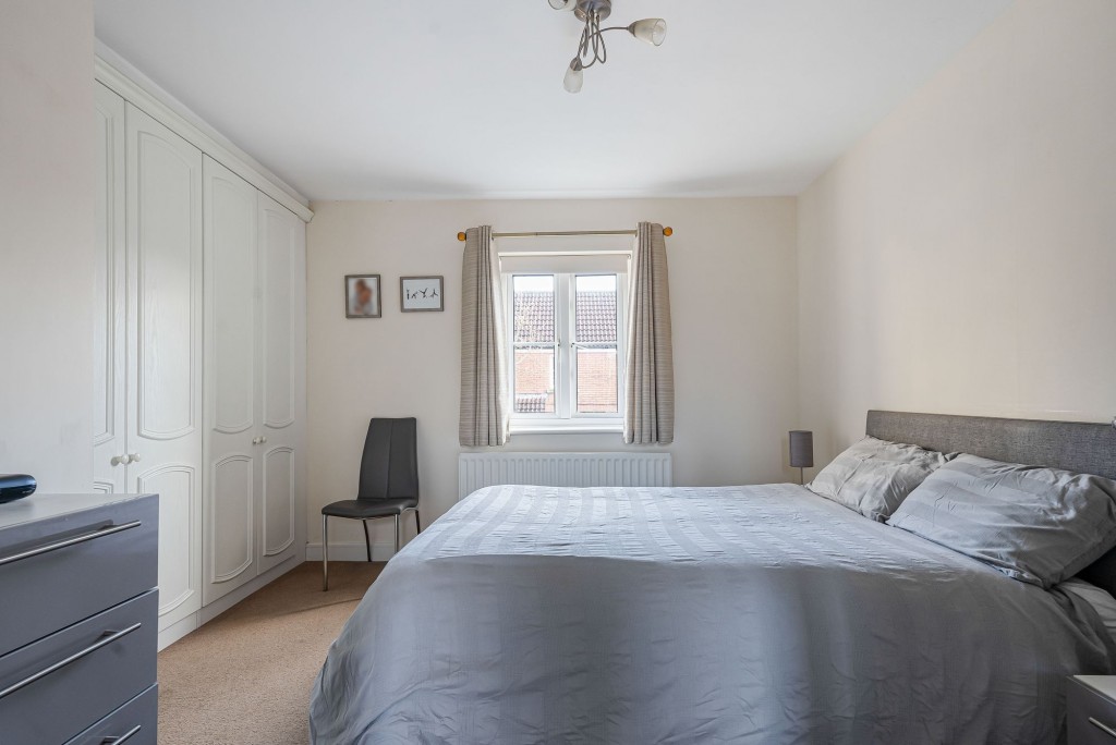 Elgar Close, Swindon, SN25