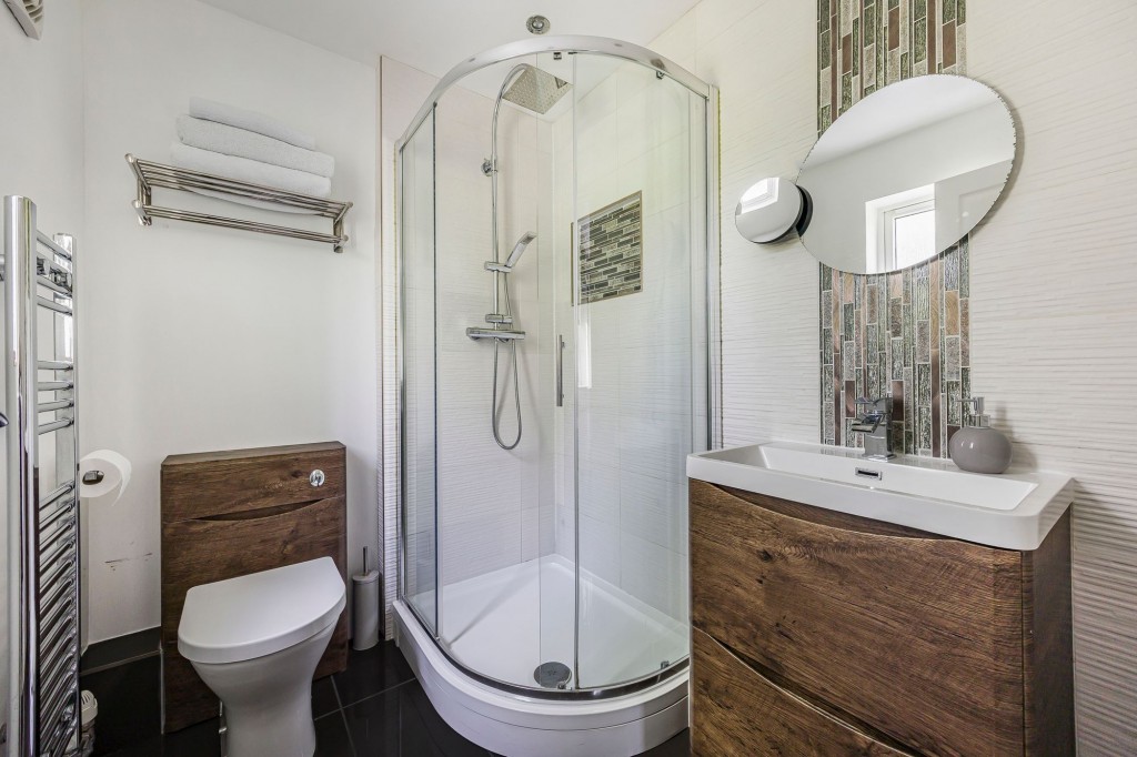 Mayfly Road, Swindon, SN25