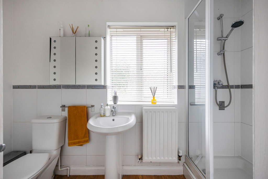 Gaveller Road, Swindon, SN25