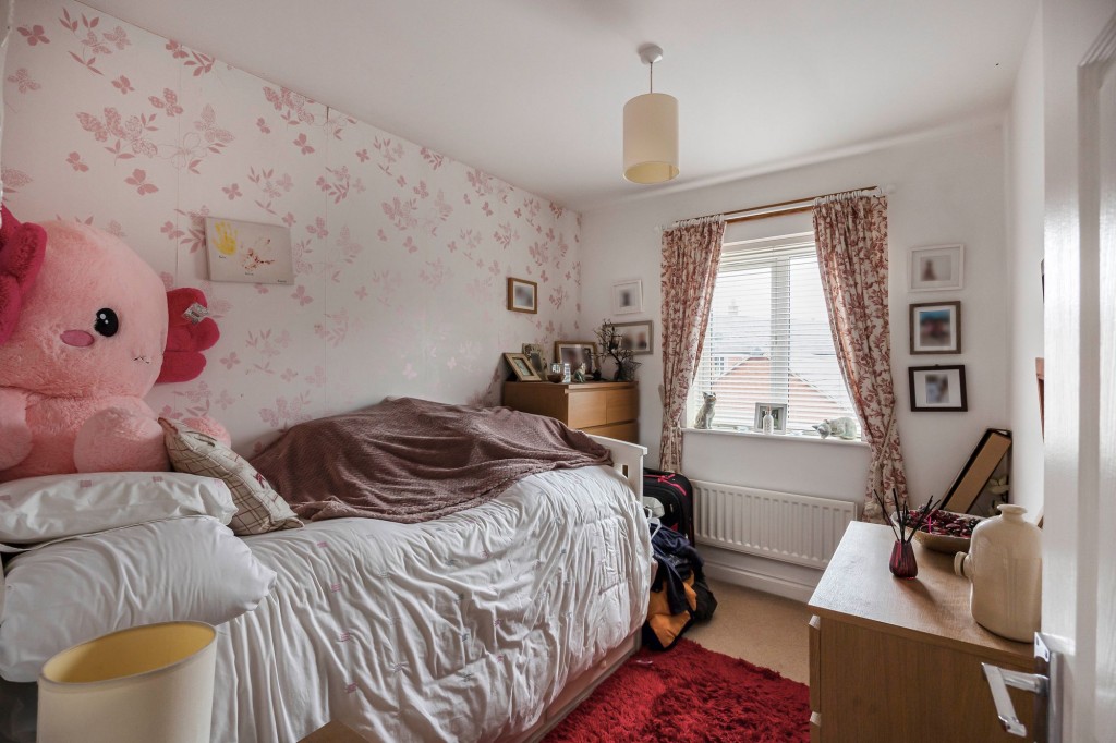 Gaveller Road, Swindon, SN25