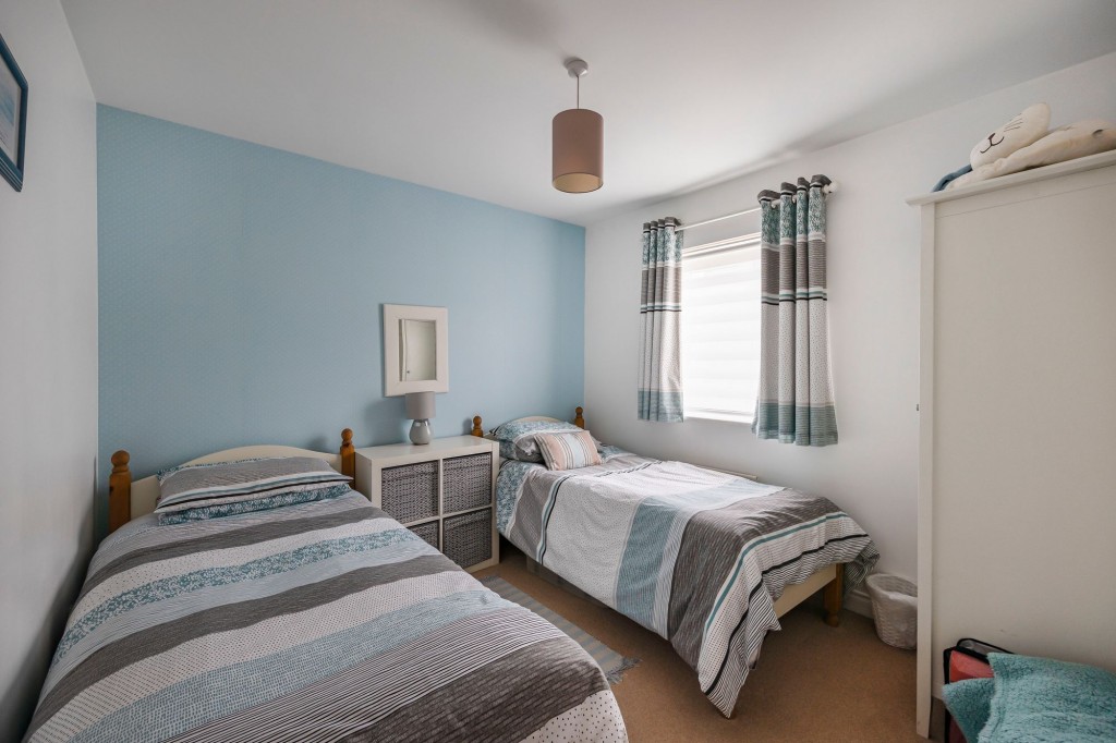 Gaveller Road, Swindon, SN25