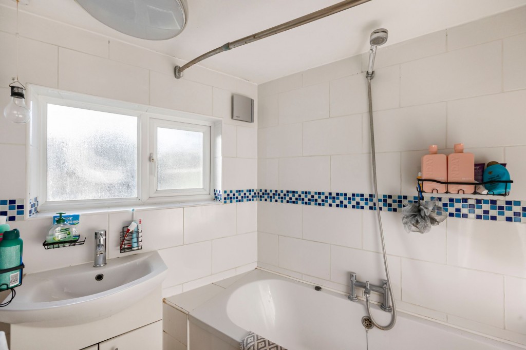 Swindon Road, Swindon, SN1