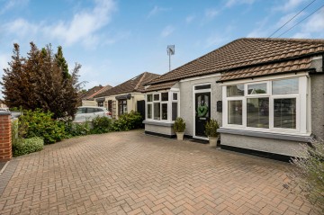 Cheney Manor Road, Swindon, SN2