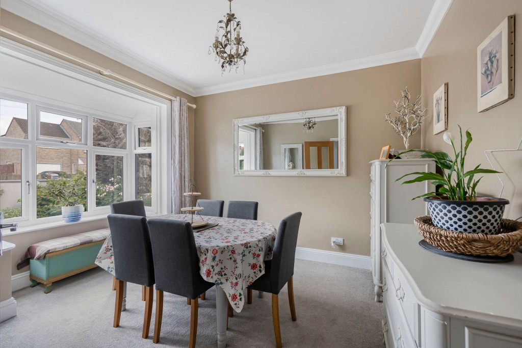 Cheney Manor Road, Swindon, SN2