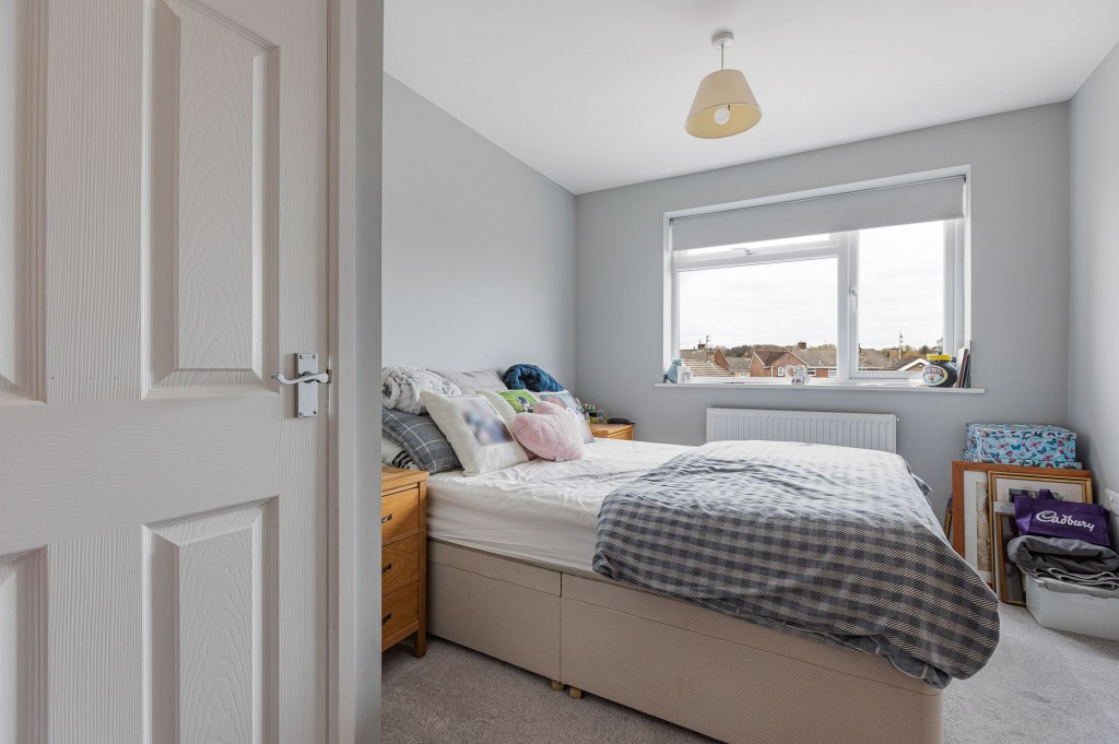 Thames Avenue, Swindon, SN25