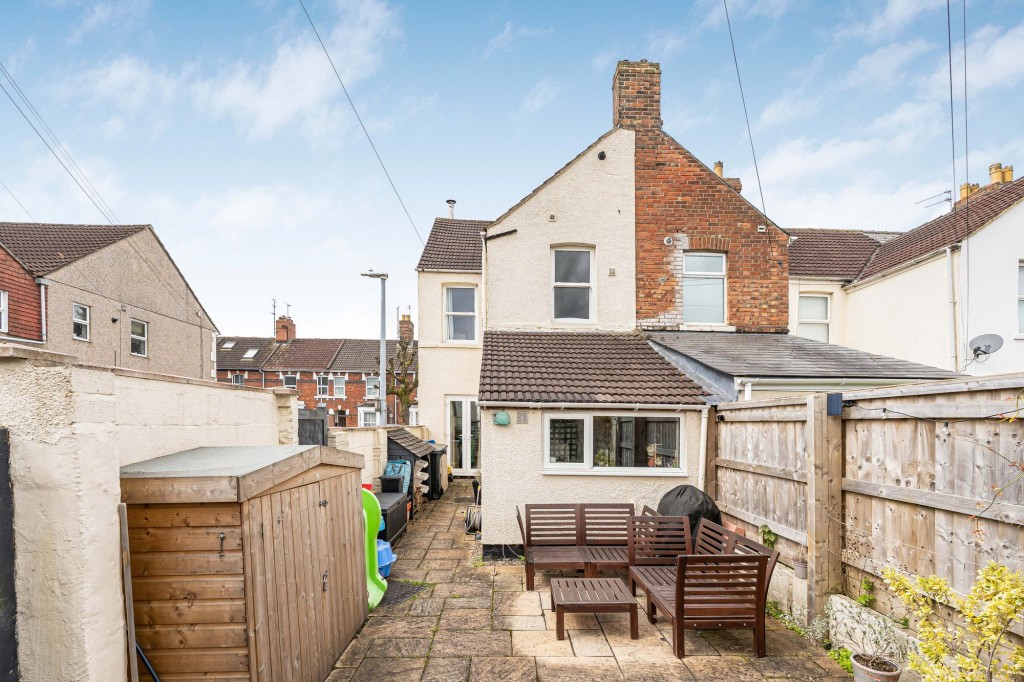 Avenue Road, Swindon, SN1