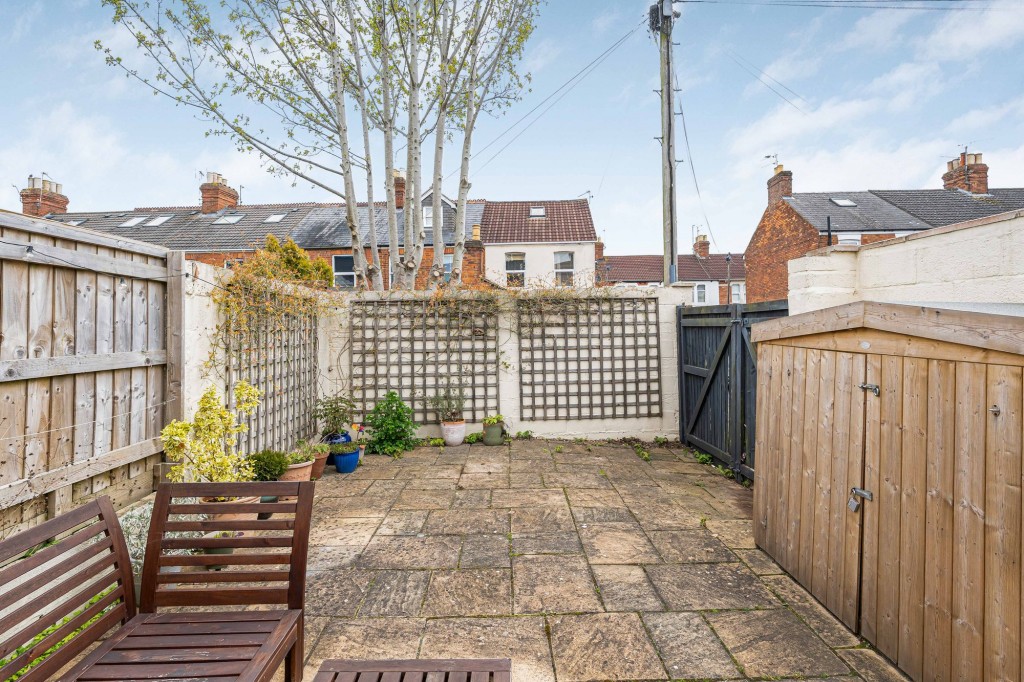 Avenue Road, Swindon, SN1