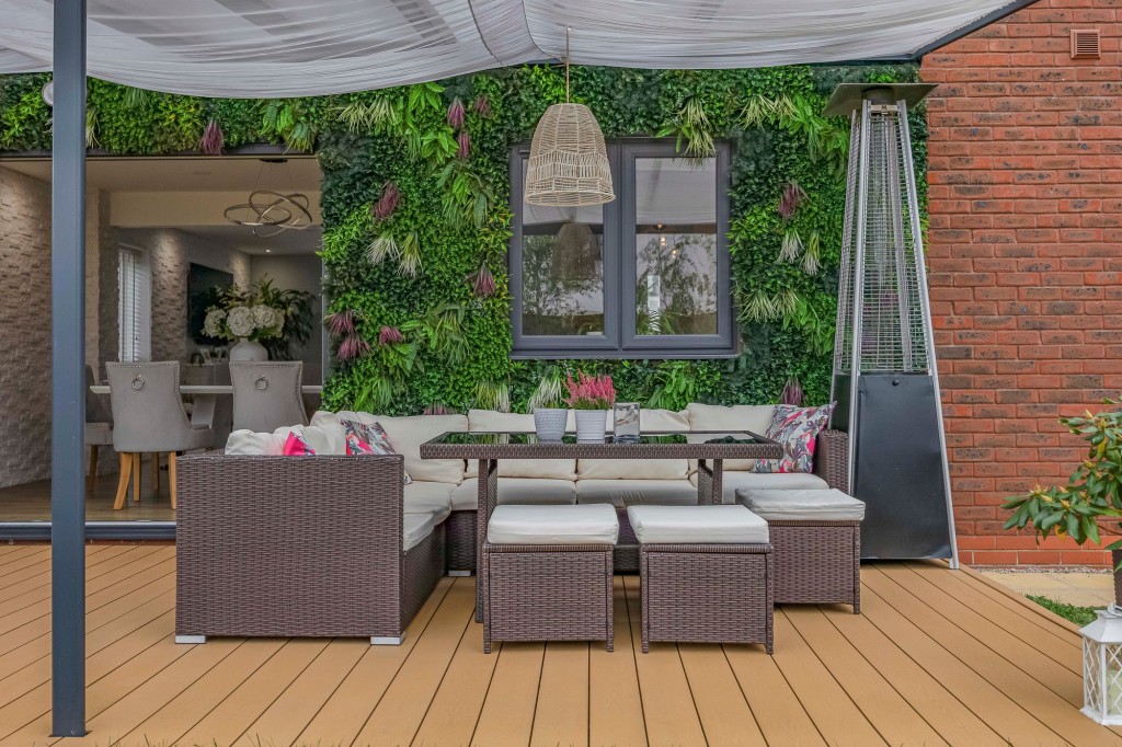 Parsons Place, Tadpole Garden Village, SN25
