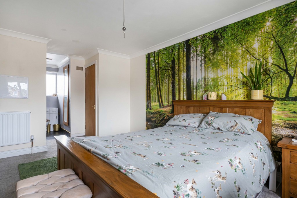 Grange Drive, Swindon, SN3