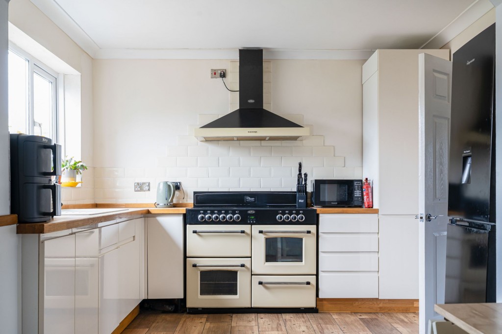 Grange Drive, Swindon, SN3