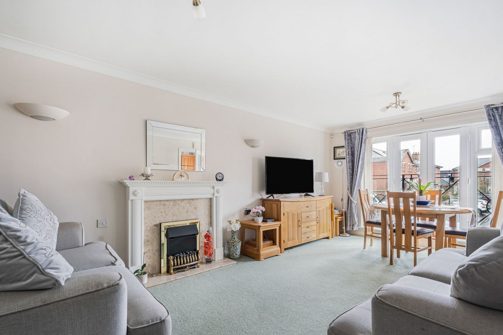 Chastleton Road, Priory Manor Chastleton Road, SN25