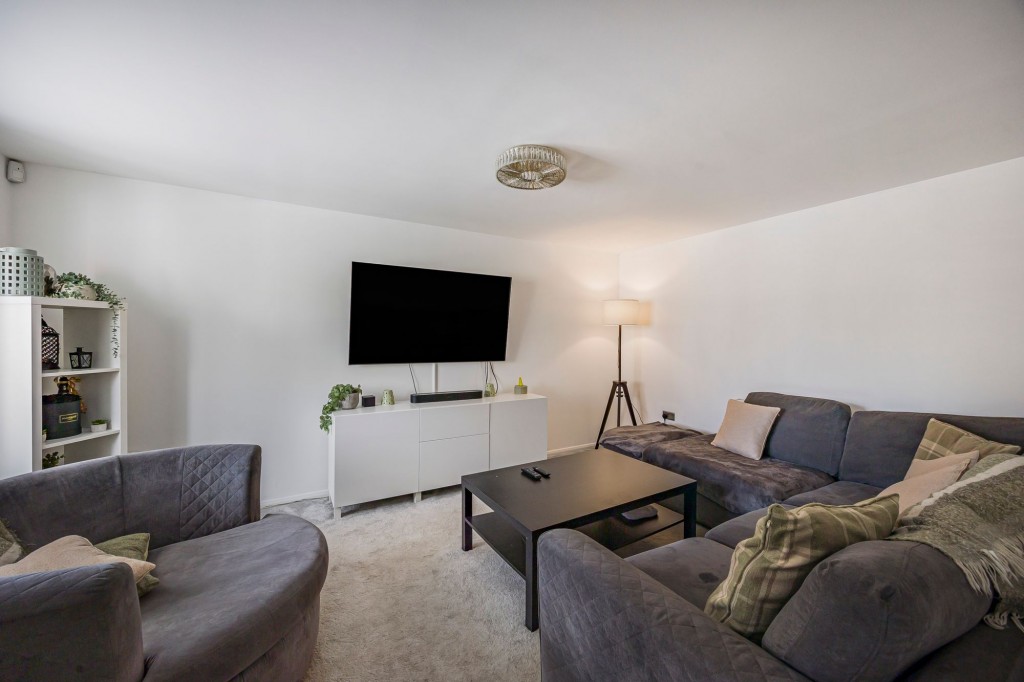 East Wichel Way, Swindon, SN1