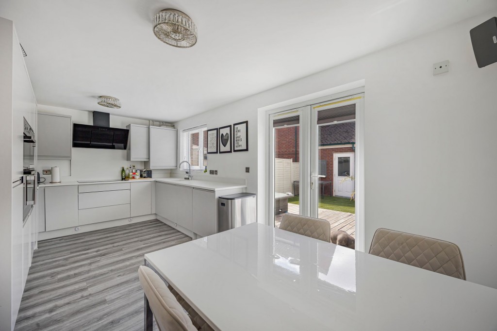 East Wichel Way, Swindon, SN1
