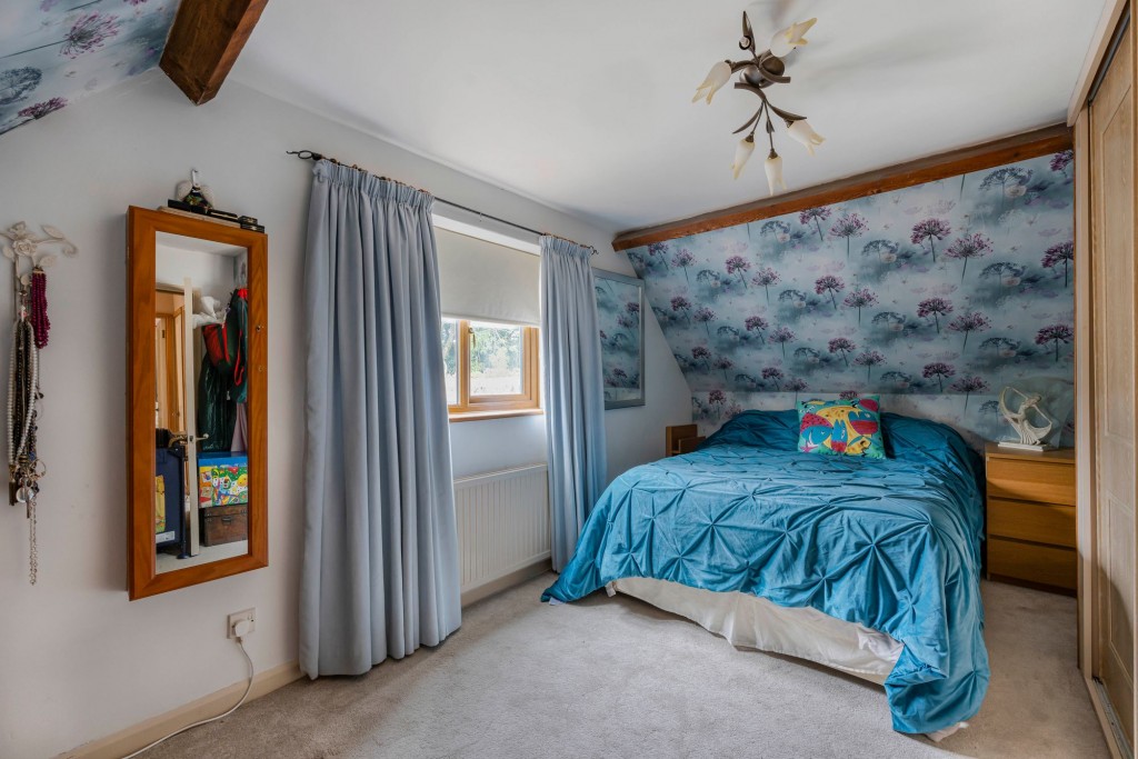 Ampney Crucis, Ridge Barn, GL7