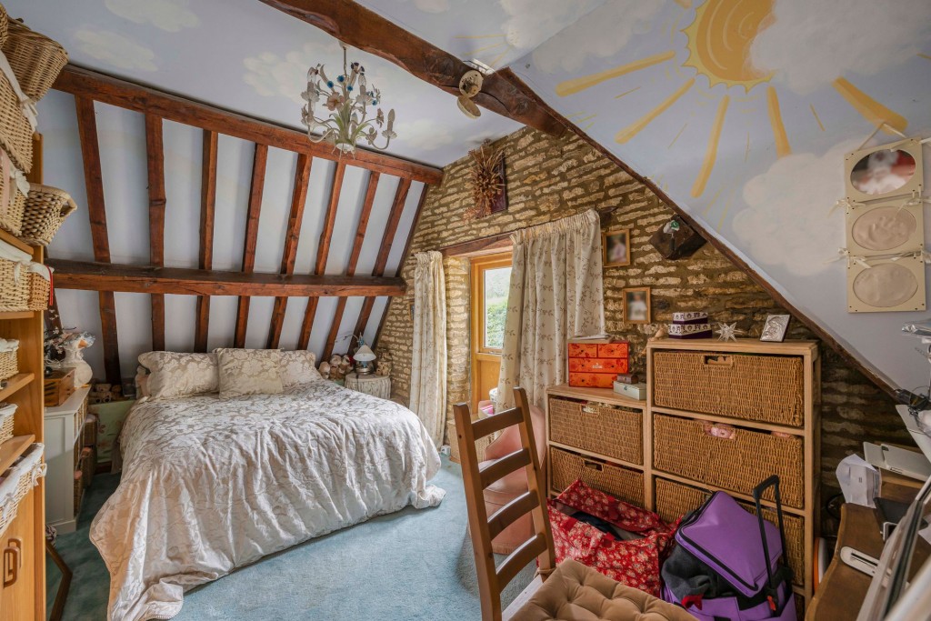 Ampney Crucis, Ridge Barn, GL7