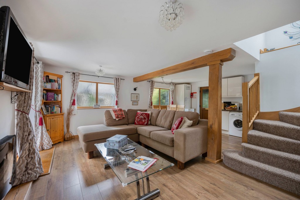 Ampney Crucis, Ridge Barn, GL7