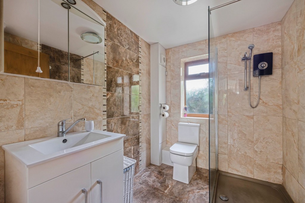 Ampney Crucis, Ridge Barn, GL7