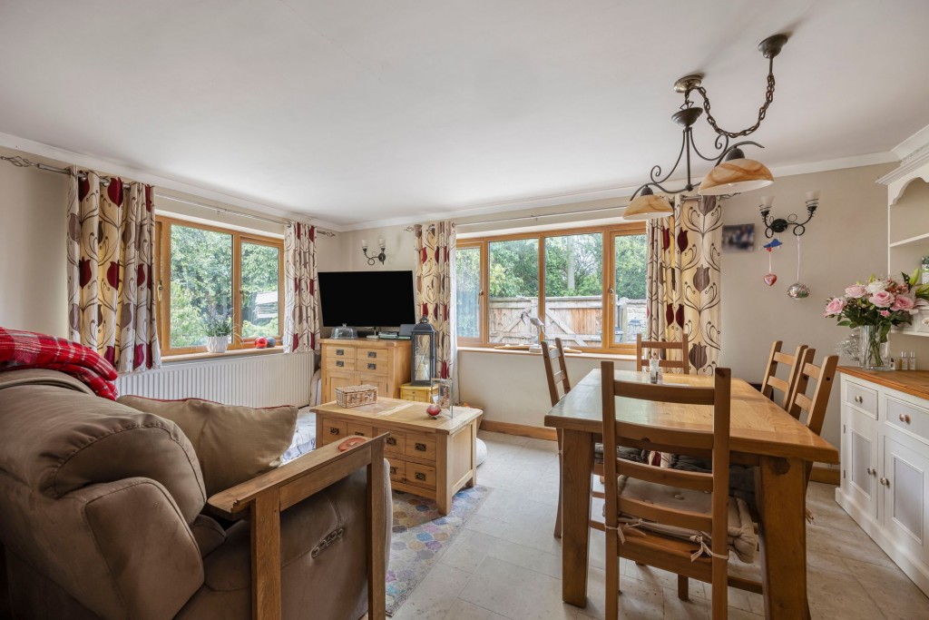 Ampney Crucis, Ridge Barn, GL7