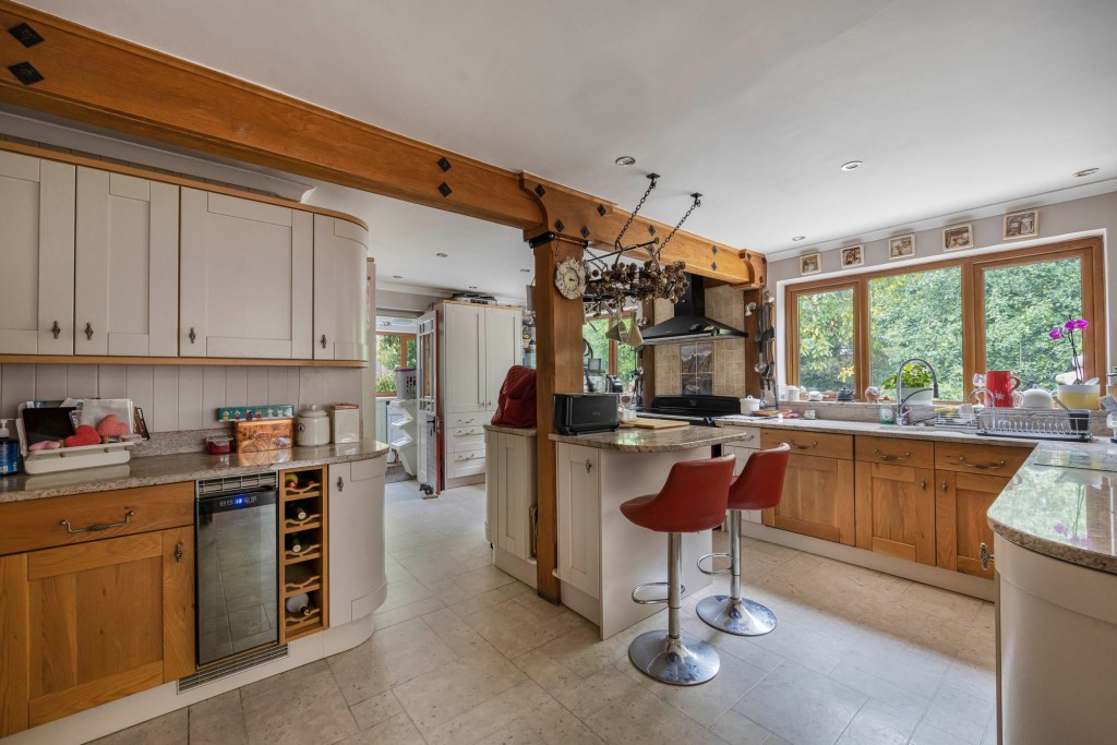 Ampney Crucis, Ridge Barn, GL7