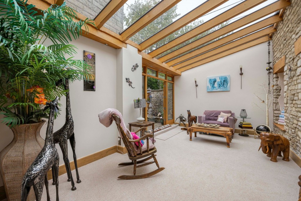 Ampney Crucis, Ridge Barn, GL7