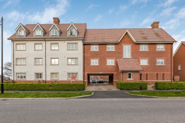 William Morris Way, Tadpole Garden Village, SN25