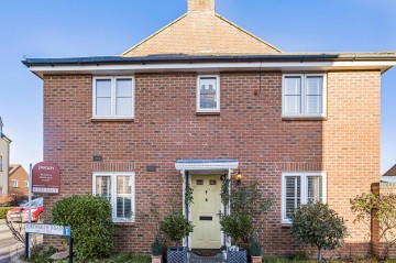 Tortworth Road, Swindon, SN25