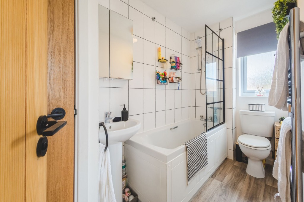 Mallard Close, Swindon, SN3