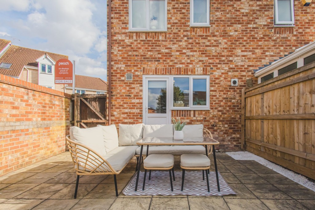 Mallard Close, Swindon, SN3